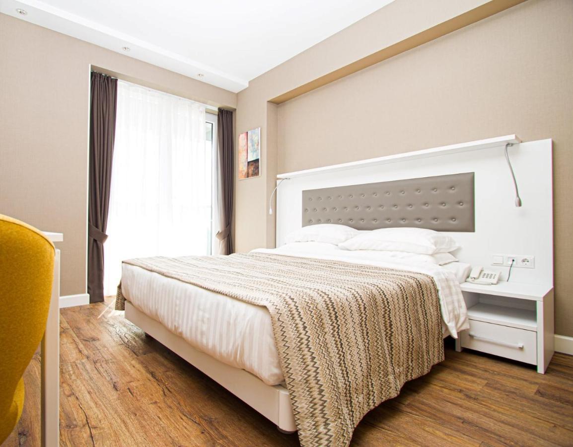 Apartments In Alliance Batoumi Extérieur photo